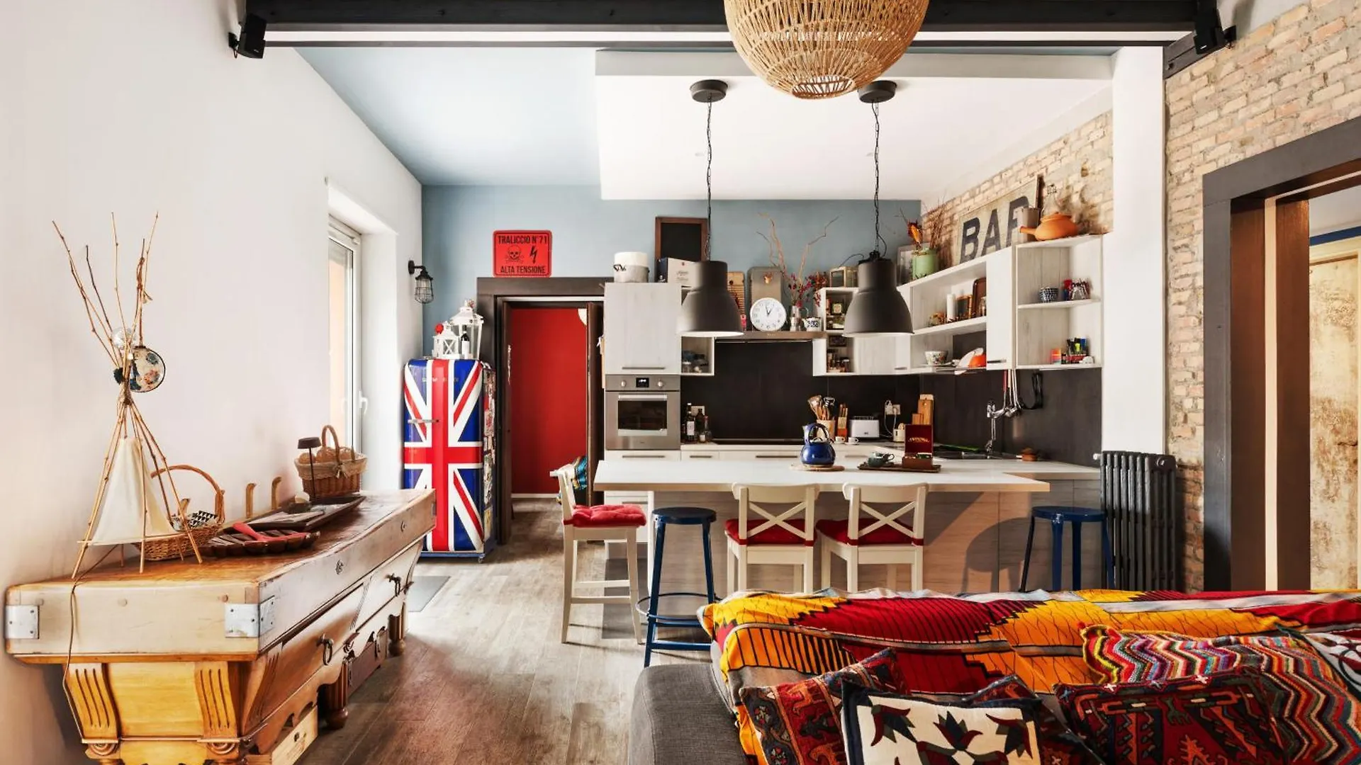 Beautiful Charming Garden Apartment Near St Peter Řím